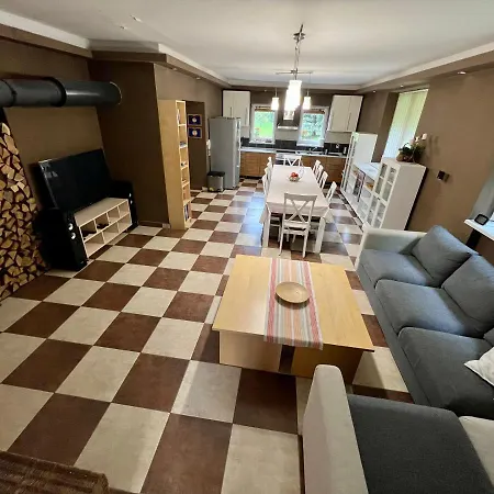 Dovolenkový dom Privat Adriana *